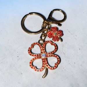 Red Clover Keychain in Gold Tone